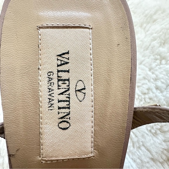 NEW!!! Valentino Garavani Patent Rockstud Ankle Strap Heels size 39 EU 1250$ - Picture 3 of 6